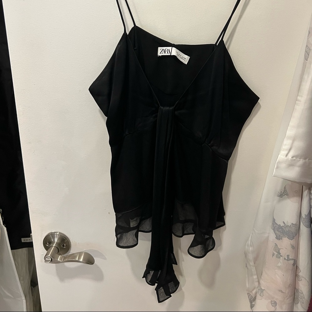 NEVER WORN black silky tank top